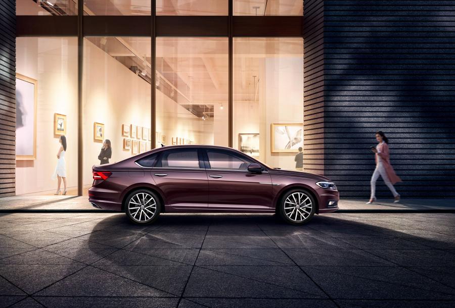  Volkswagen Lavida Plus 2018 года  (фото 25 из 37)